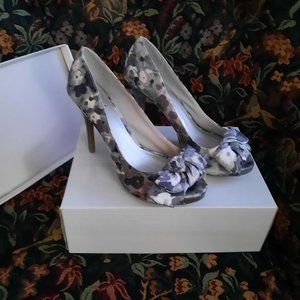 Fioni 3" Fabric Stilettos with Peep Toe, Size 8